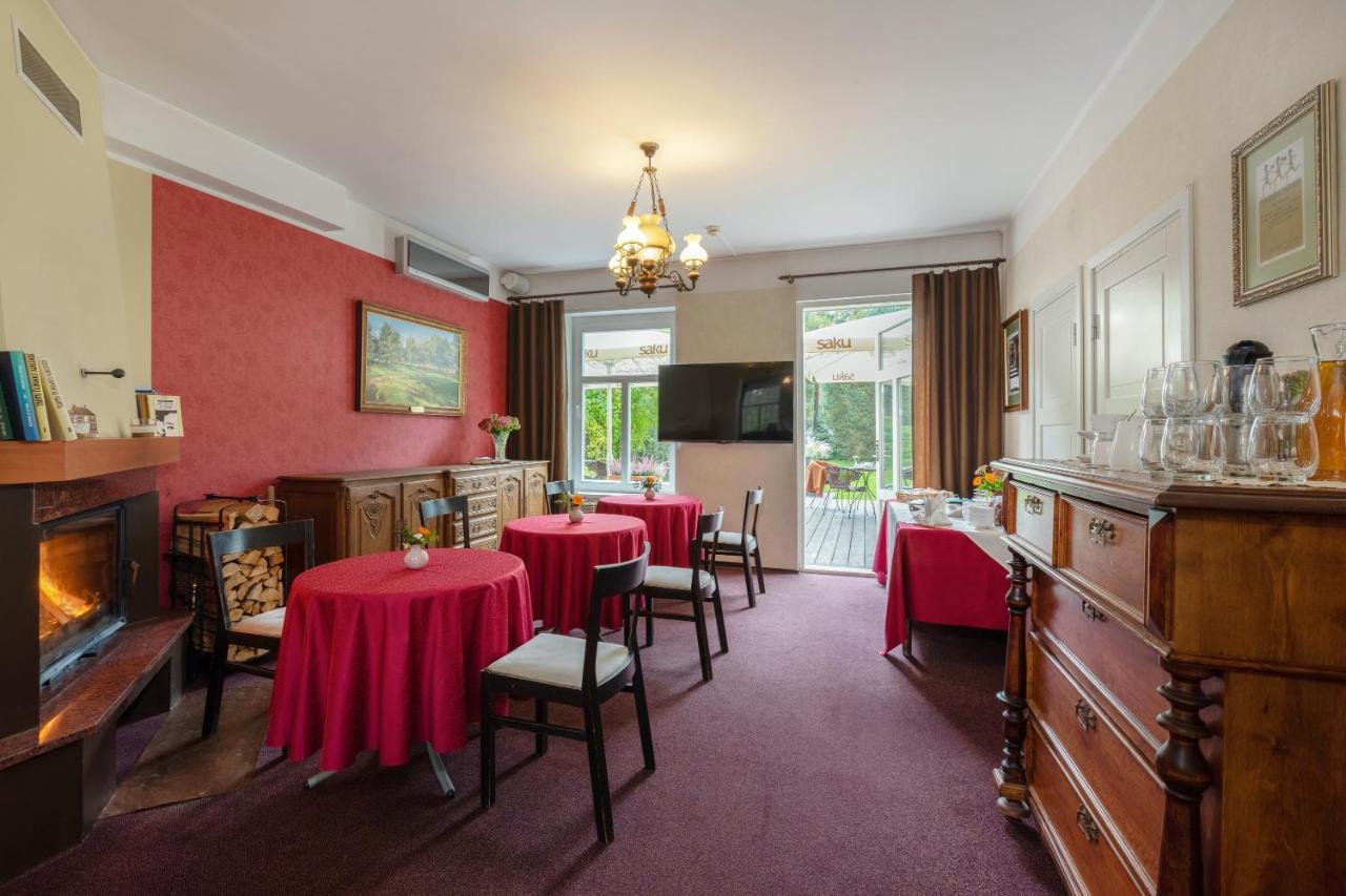 Verevi Motel Elva Extérieur photo