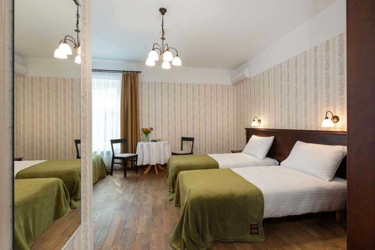 Verevi Motel Elva Extérieur photo