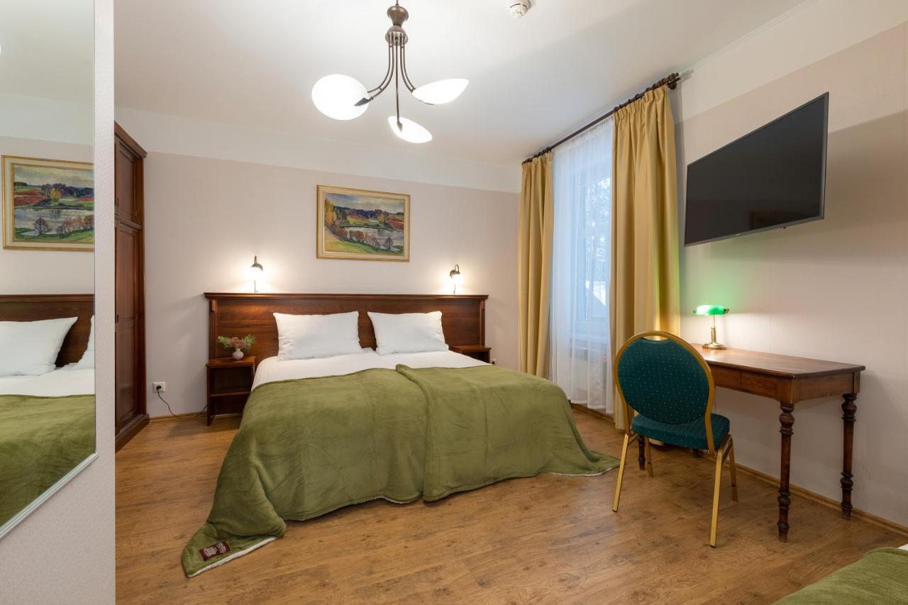 Verevi Motel Elva Extérieur photo