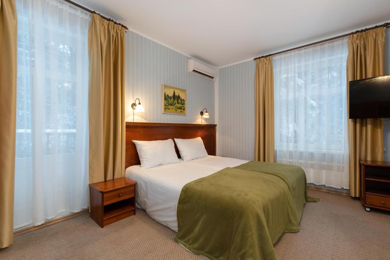 Verevi Motel Elva Extérieur photo